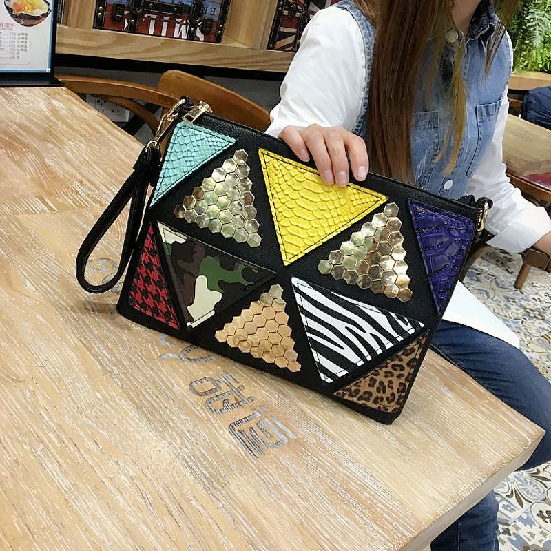 Женская Лоскутная сумка мессенджер с заклепками маленькая дизайнерская через