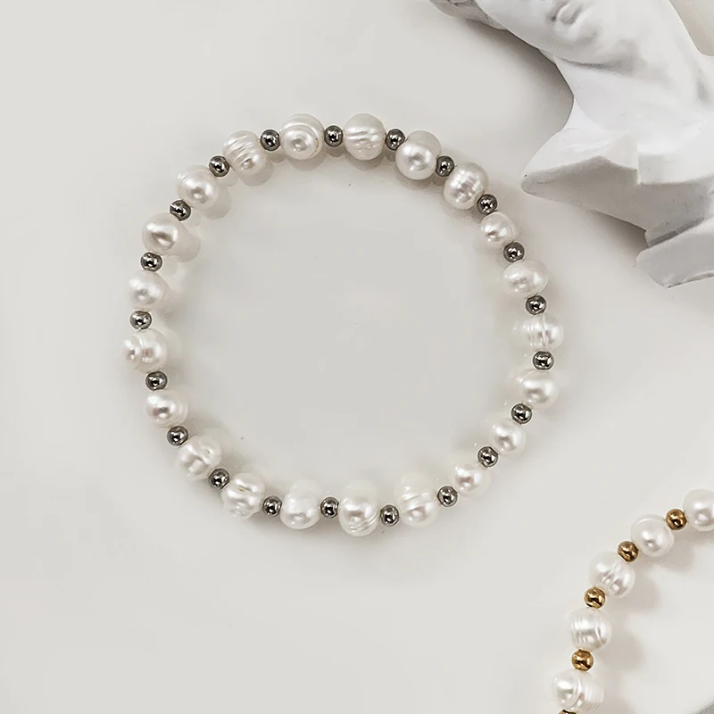 

Fashion and Elegant Freshwater Pearl Women's Bracelet Rope Chain Golden Silver Separated Beads Round Pearls Necklace for Women