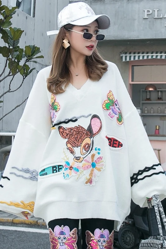 

Thailand Tide brand 2019 new cartoon heavy work sequin sweater female lazy wind jacket outside wearing thin sweater autumn