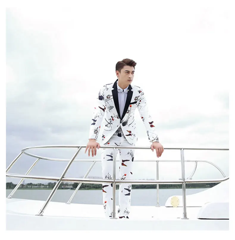 Fashion men 2 piece suit set(coat+ pant) Pisces printing black satin collar lapel dance cocktail party casual men's white suit