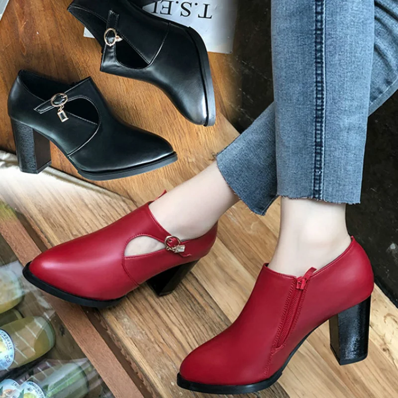 Женские туфли-лодочки на квадратном каблуке с острым носком туфли высоком