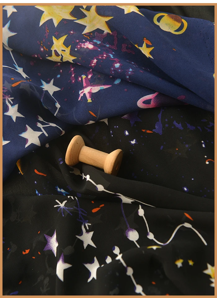 Шифоновая ткань с изображением Галактических Космических звезд разнообразная