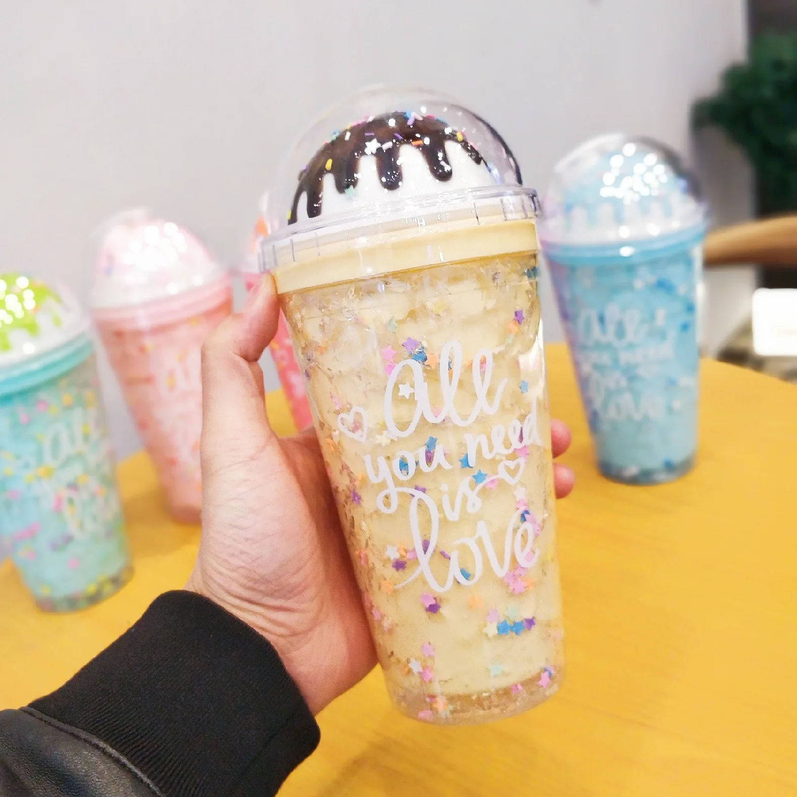 

Korean Style Summer Straw Ice Cup Plastic Water Bottle Large Capacity 450mL Purple Green Pink Orange Blue Chocolate Cup