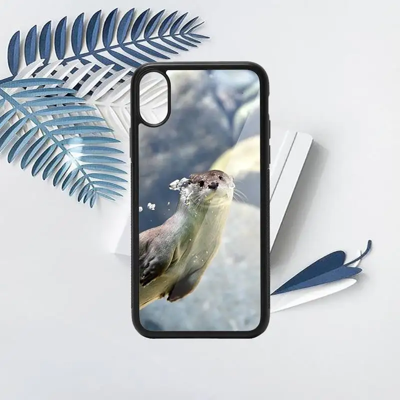 

Cute Animal Otter Phone Case PC for iPhone 11 12 pro XS MAX 8 7 6 6S Plus X 5S SE 2020 XR