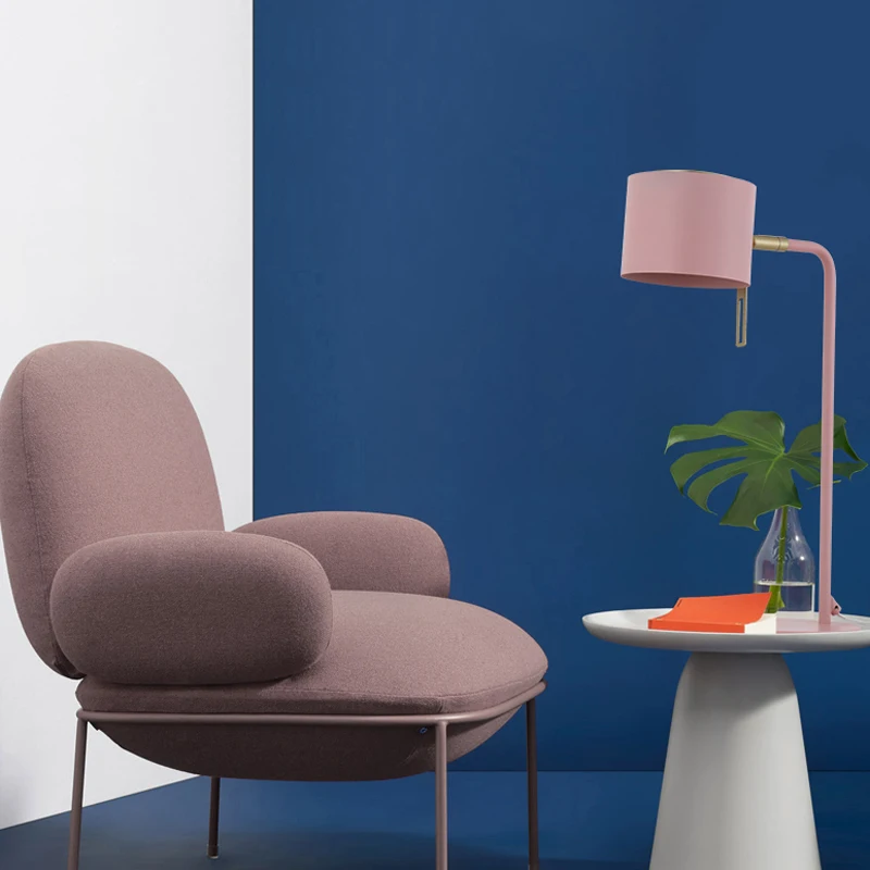 

Modern metal macaron table lamp, creative personality designer table lamp, bedroom iron table lamp LED decorative table lamp