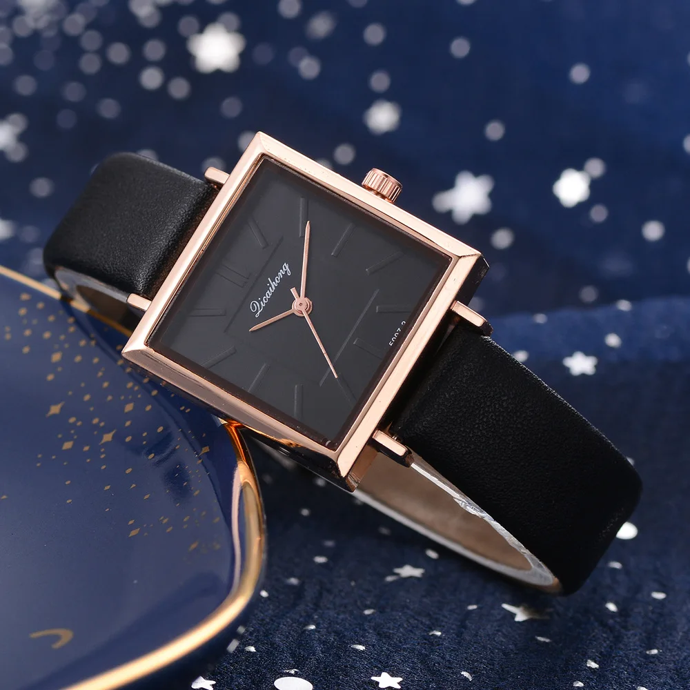 

CAW002 Classical Ladies Watches Fashion Women's Leather Band Square Dial Quartz Wrist Watches Casual Alloy Watch