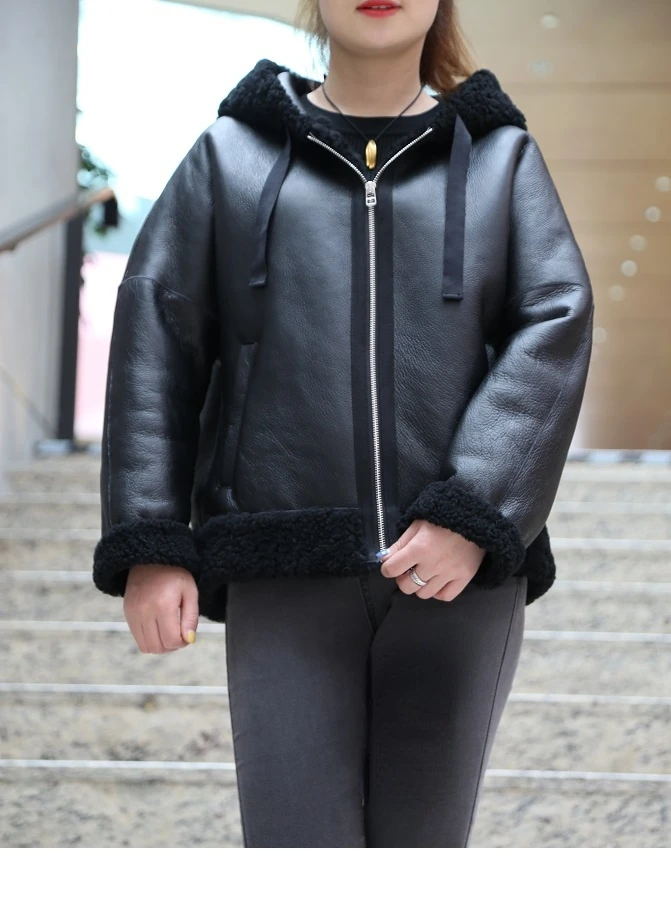 

MENINA BONITA 2021 Double Faced Fur Winter Jacket Women Hood Coat Genuine Leather Natural Merino Sheep Fur Outerwear Locomotive