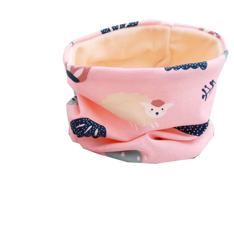 

2020 new spring, autumn and winter cotton pullover scarf plus velvet thick cartoon pattern 0-12 years old children's collar A131