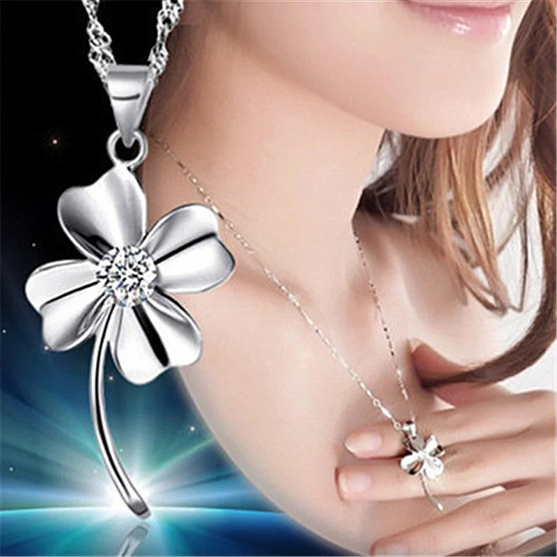 

Женское колье с подвеской в виде цветка клевера, серебро 925 пробы