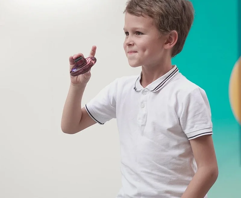 Наворочено Летающий волчок палец Топ аутизм тревожность снятие стресса игрушка