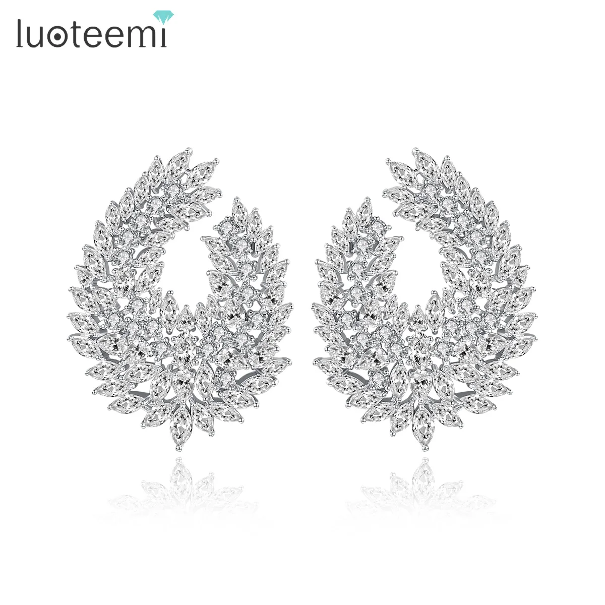LUOTEEMI, фирменный дизайн, большие серьги-гвоздики для женщин, для свадебной вечеринки, белого и золотого цвета, проложенные Фианитами, модные ювелирные изделия, Brincos, Рождественский подарок