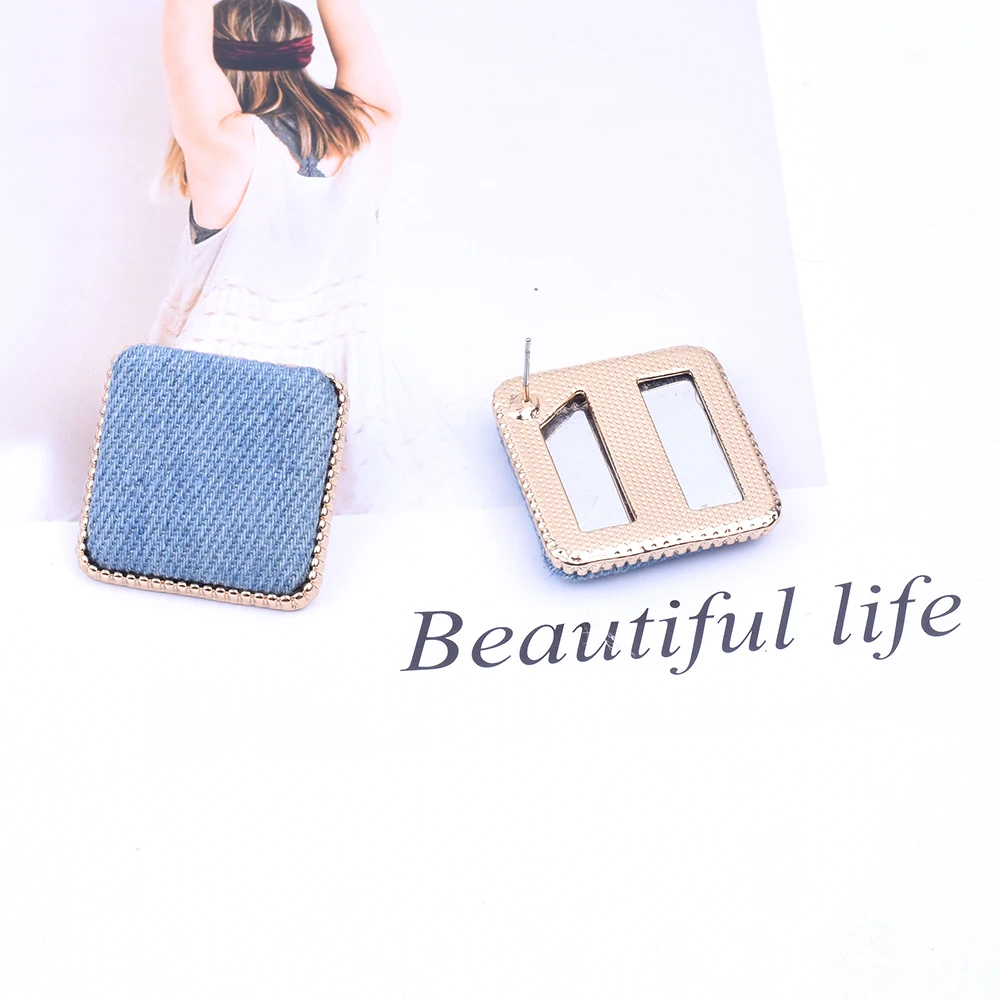 Женские квадратные серьги-гвоздики из джинсовой ткани эффектные золотые серьги