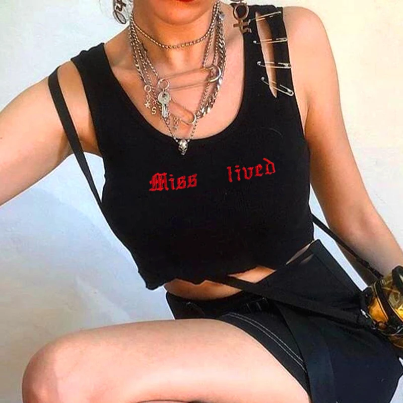 Женский укороченный топ на бретельках с вышитыми буквами уличная одежда вязаный