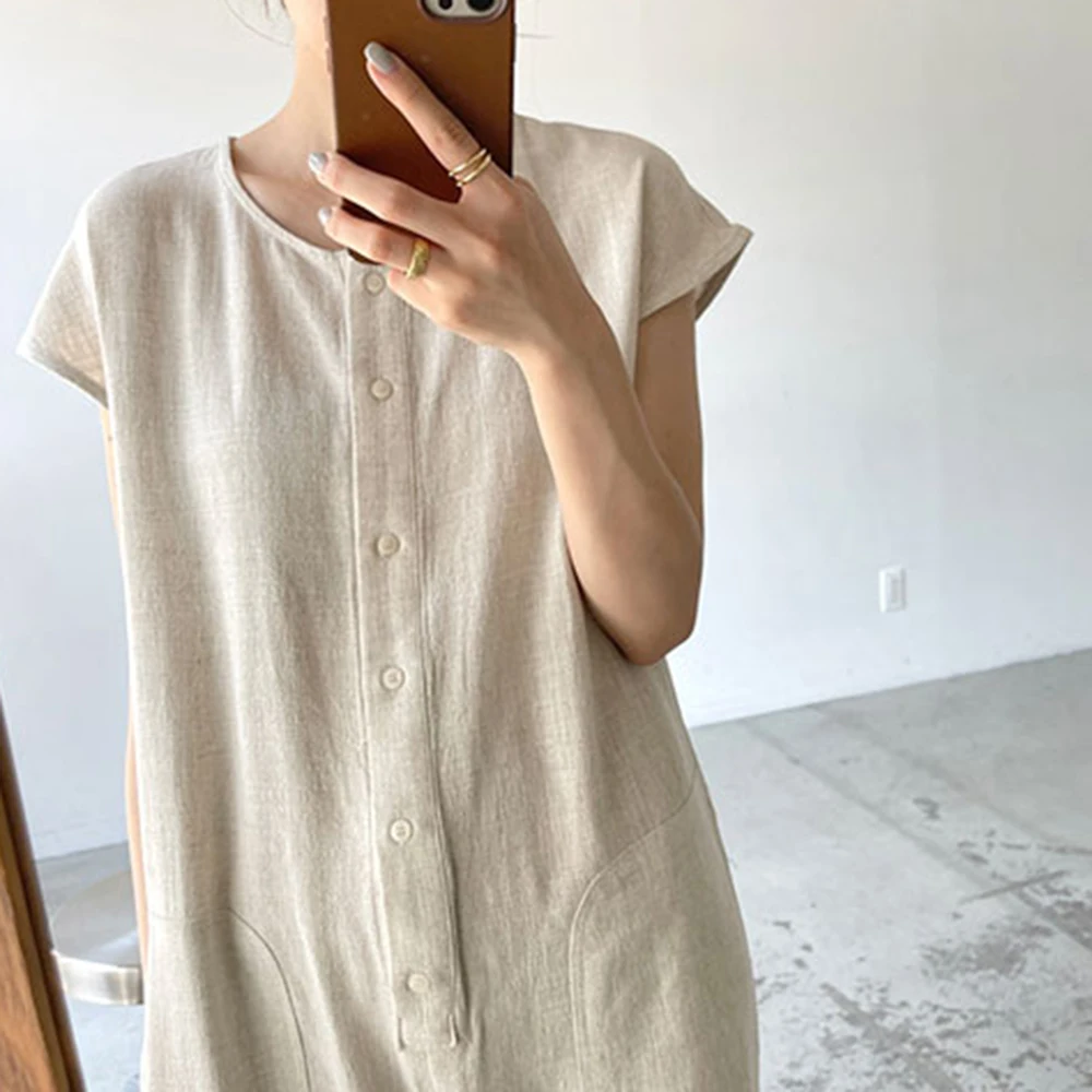 

2021 Summer New Japanese Style Solid Color Casual Loose Single-breasted Round Neck Summer Jumpsuit Fashion Simplicity