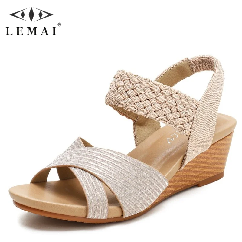 

Размера плюс; Большие размеры 36-42; Женская обувь; Сезон лето; Клиновидная платформа; Открытый носок; Босоножки для отдыха Повседневная дышащ...