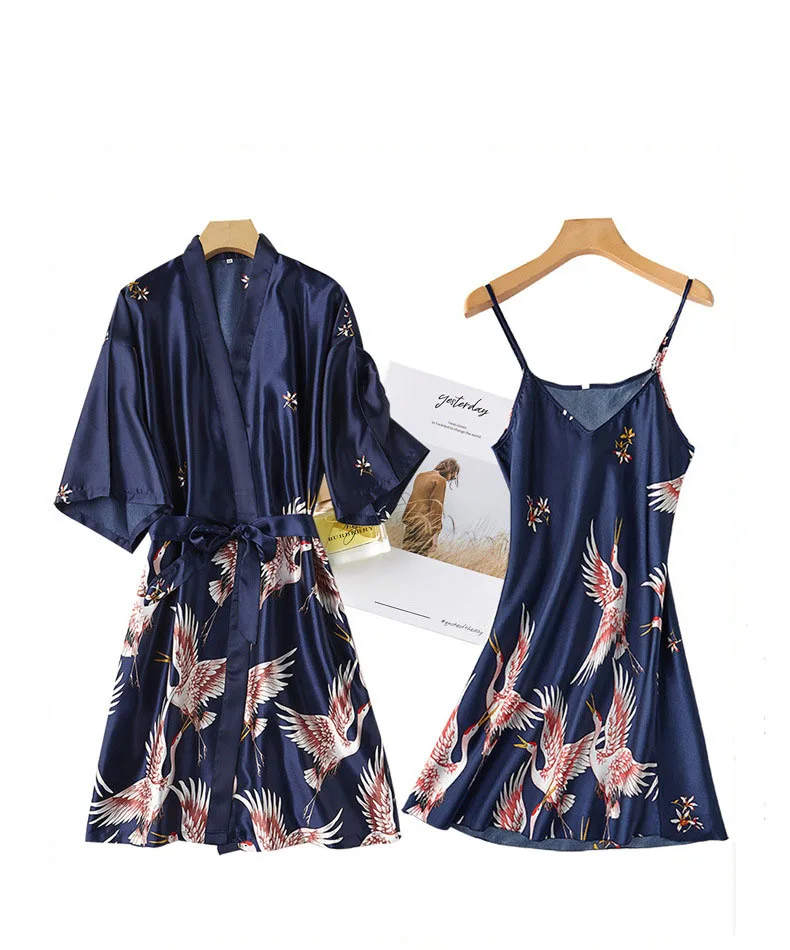 

2021 Women Rayon Robe Set Bride Bridesmaid Wedding Robe Gown Lace Sexy Kimono Bathrobe Night Dress Casual Nightgown Sleepwear