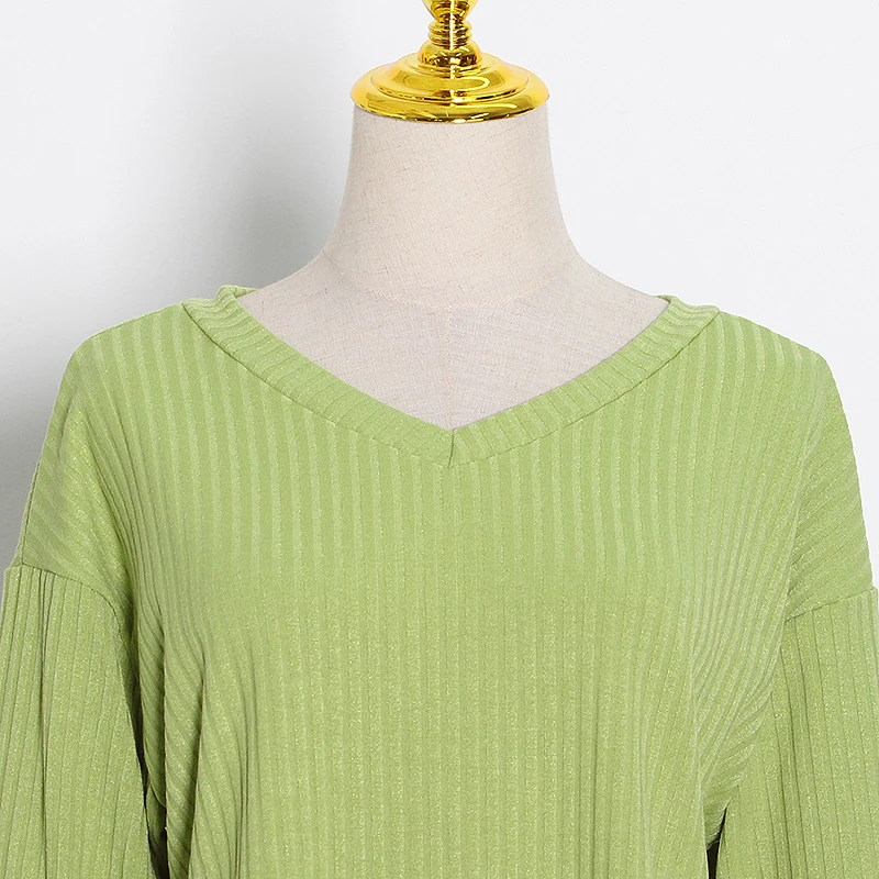 

CHICEVER Knitted Two Piece Set For Women Long Sleeve Blouses High Waist Drawstring Shorts Korean Sets Female 2021 Autumn Clothes