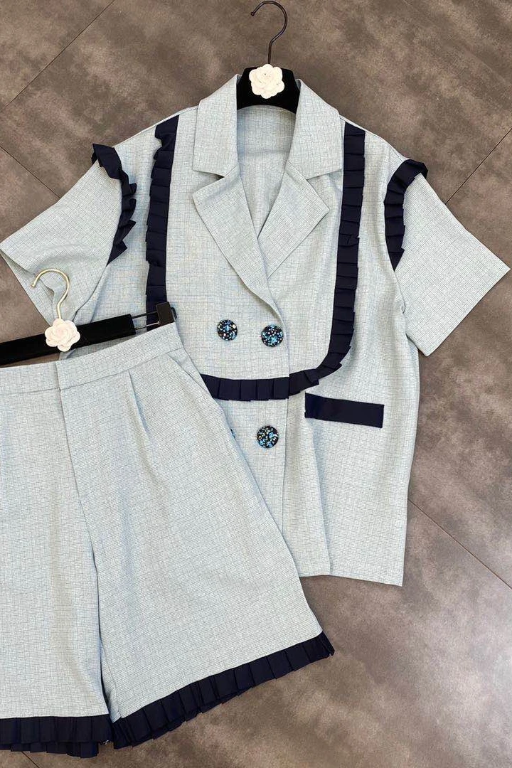 

ZCSMLL two pcs Short Sets 2021 Summer Lapel Short Pinch Hemming Suit Jacket with Contrasting Color Pants Niche Designer Set