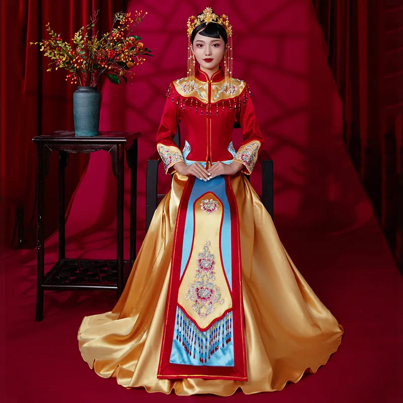 

Китайское свадебное платье XiuHe Hanfu, женское золотистое облегающее традиционное китайское платье Ципао для свадебной вечеринки