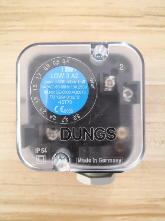 

1 шт. Новый реле давления DUNGS LGW3A2