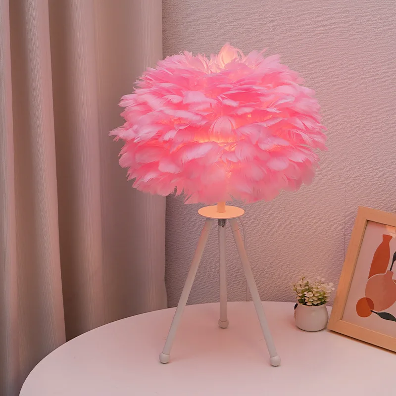 Настольная лампа с перьями для спальни Современная прикроватная гостиной