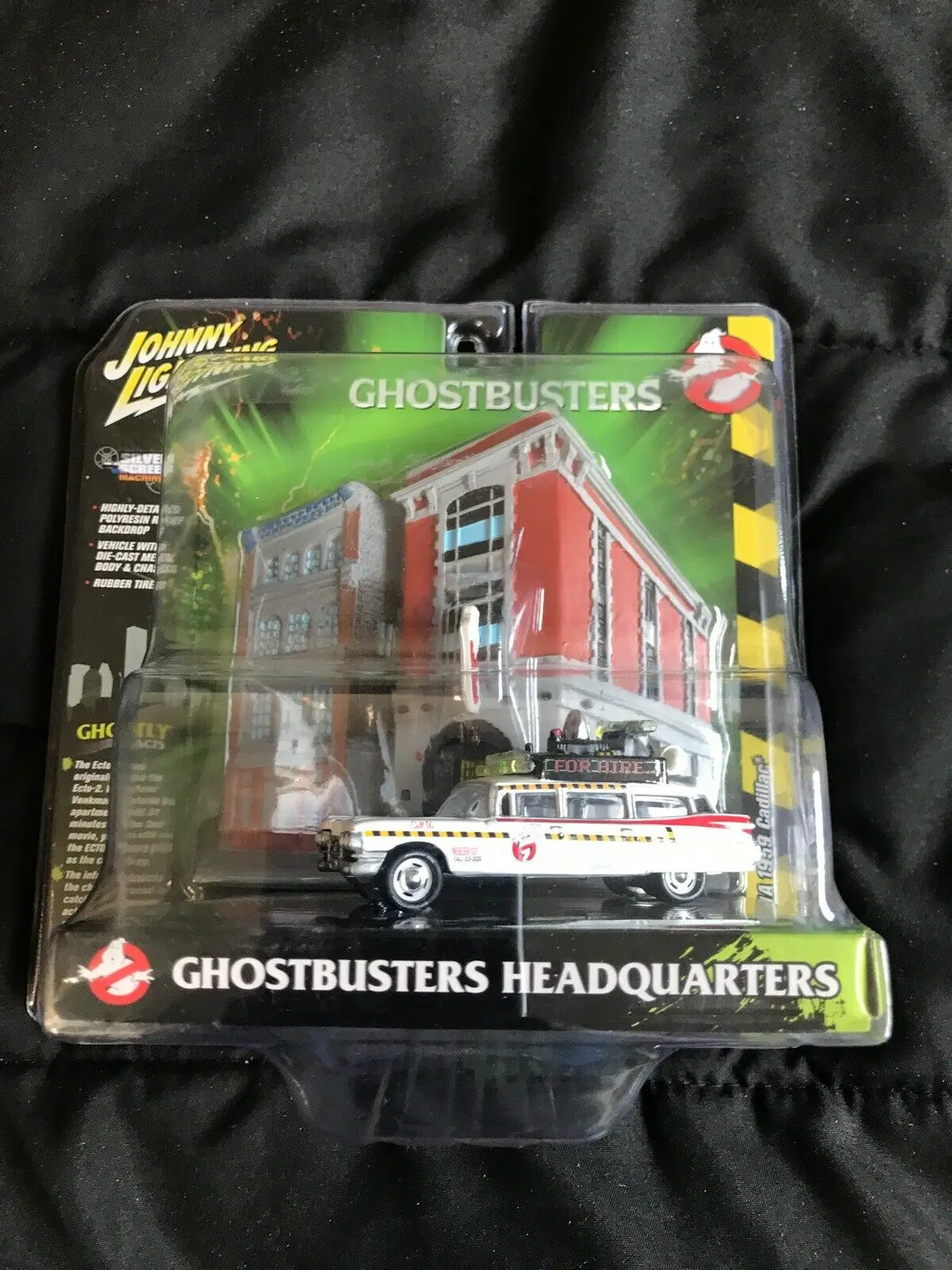 

Johnny Lightning cars 1/64 Ghostbusters headquarters collection