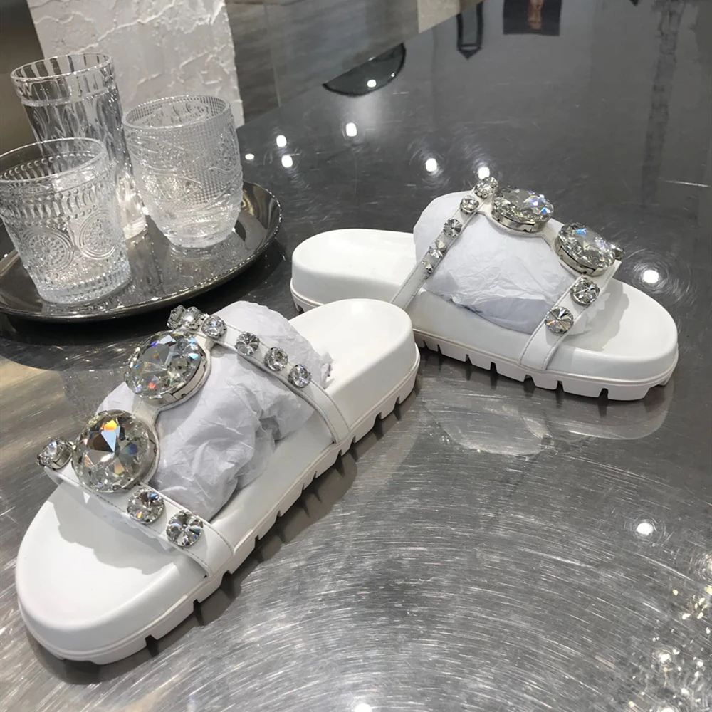 

2020 ; SlippersGenuine