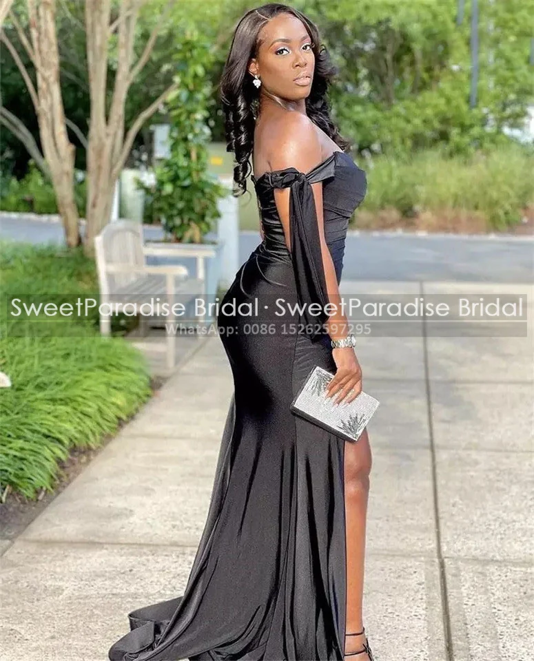 Женское длинное платье подружки невесты оранжевое с бантом открытыми плечами