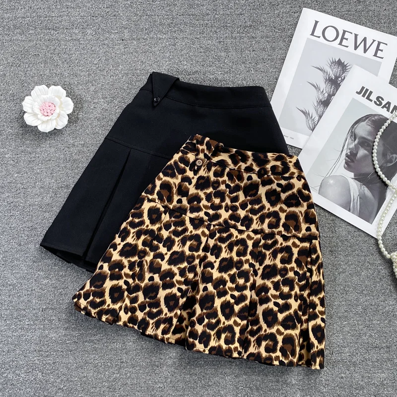 

Плиссированная юбка, Женская осенне-зимняя трапециевидная юбка, новинка 2021, тонкая короткая юбка с высокой талией и леопардовым принтом для...