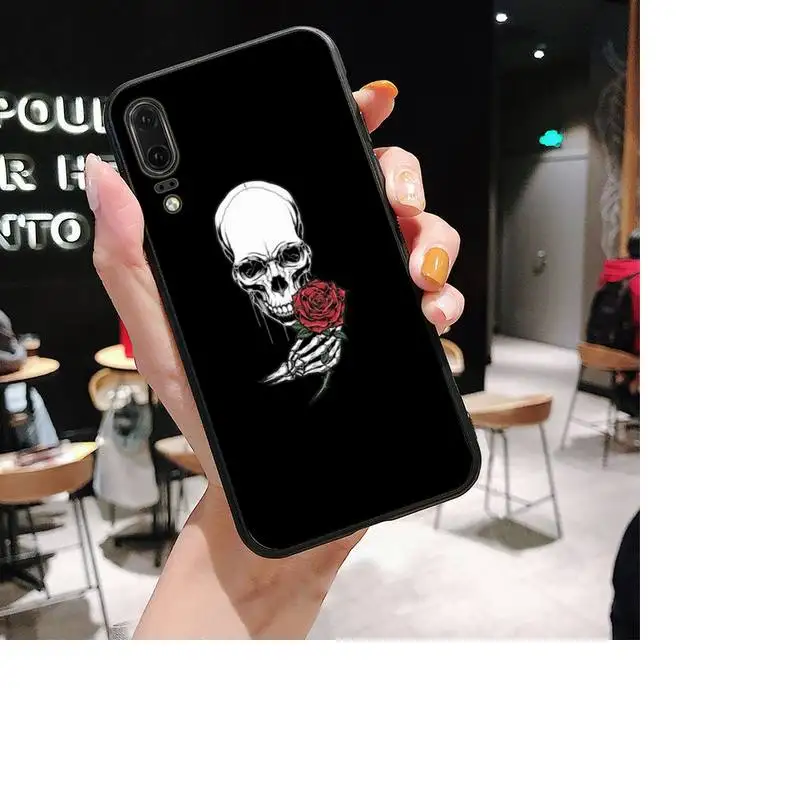 

Rose Skeleton Hand Skull Phone Case For Huawei P20 P30 P10 plus P8 lite P9 lite Psmart P20 pro P10 lite Fundas Capa Back Cover