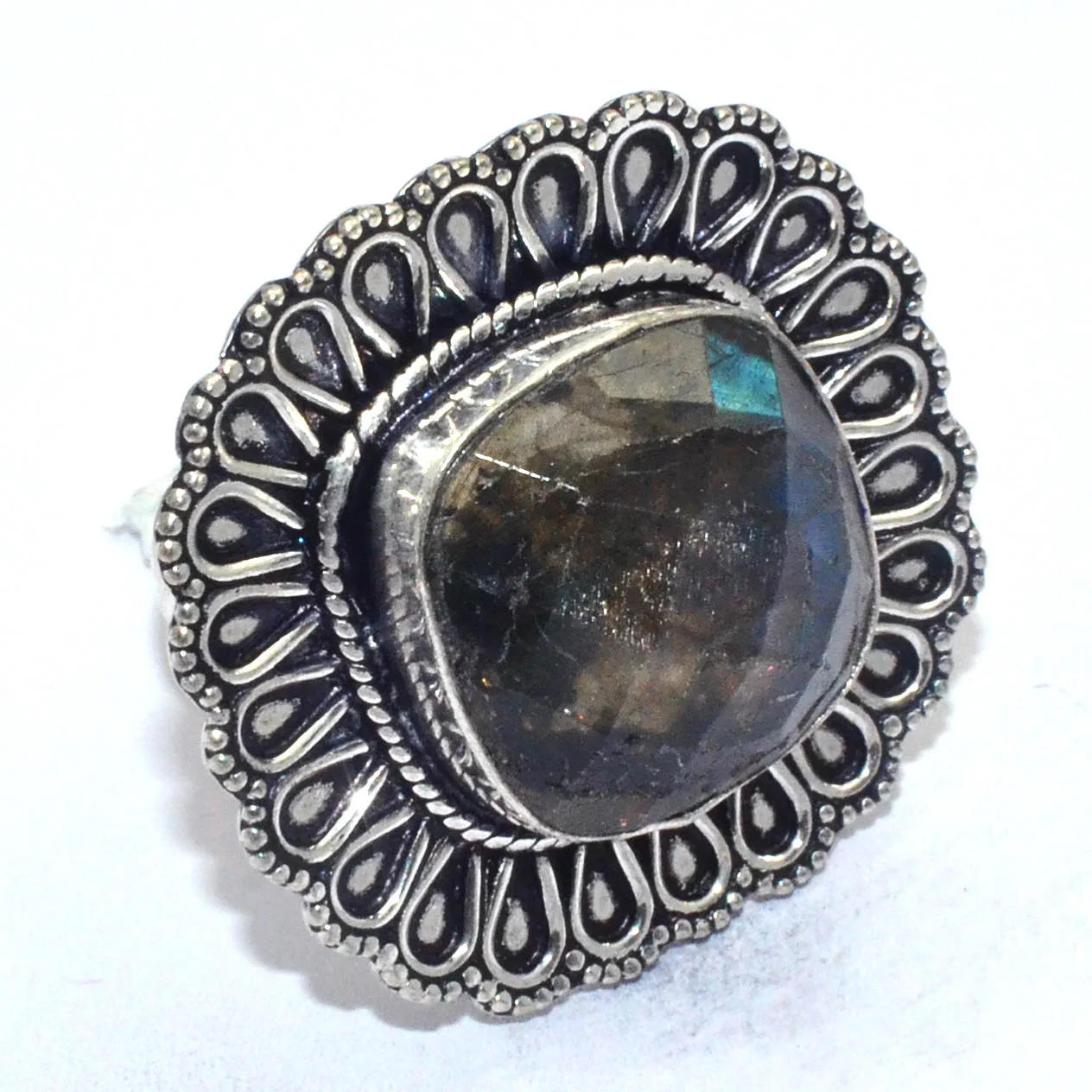 

Genuine Labradorite Ring Silver Overlay over Copper, USA Size : 6.75 , R8123