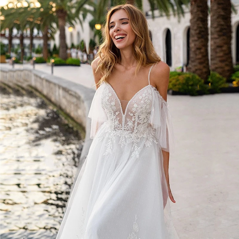 

2021 New Gorgeous Lace Boho Bridal Wedding Dresses with Off Shoulder Draped Sleeves Wedding Gowns for Bride Spaghetti Straps