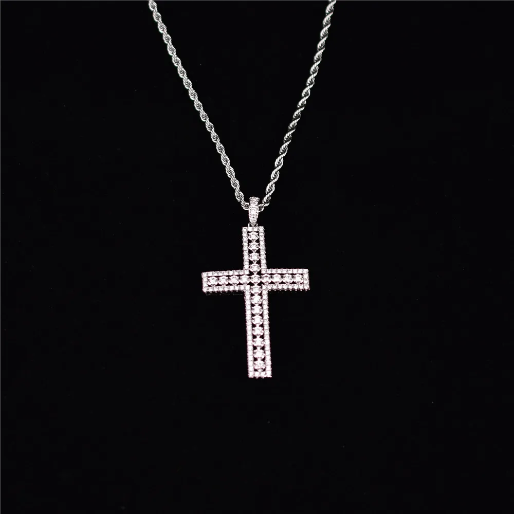 Кулон в виде креста из меди золотого и серебряного цвета | Украшения аксессуары