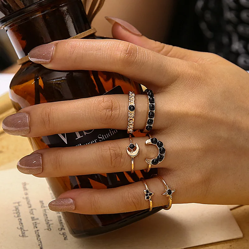 

New jewelry European and American fashion black gemstone star moon 6-piece joint ring female