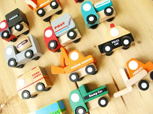 Бесплатная доставка Деревянный грузовик Модель Ремесло Украшение 12 шт