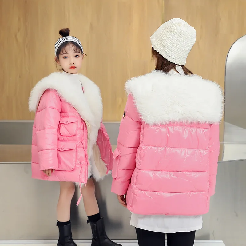 

Girl's heart-warming three-color big fur collar cotton-padded jacket cotton-padded jacket New Year's clothing jacket