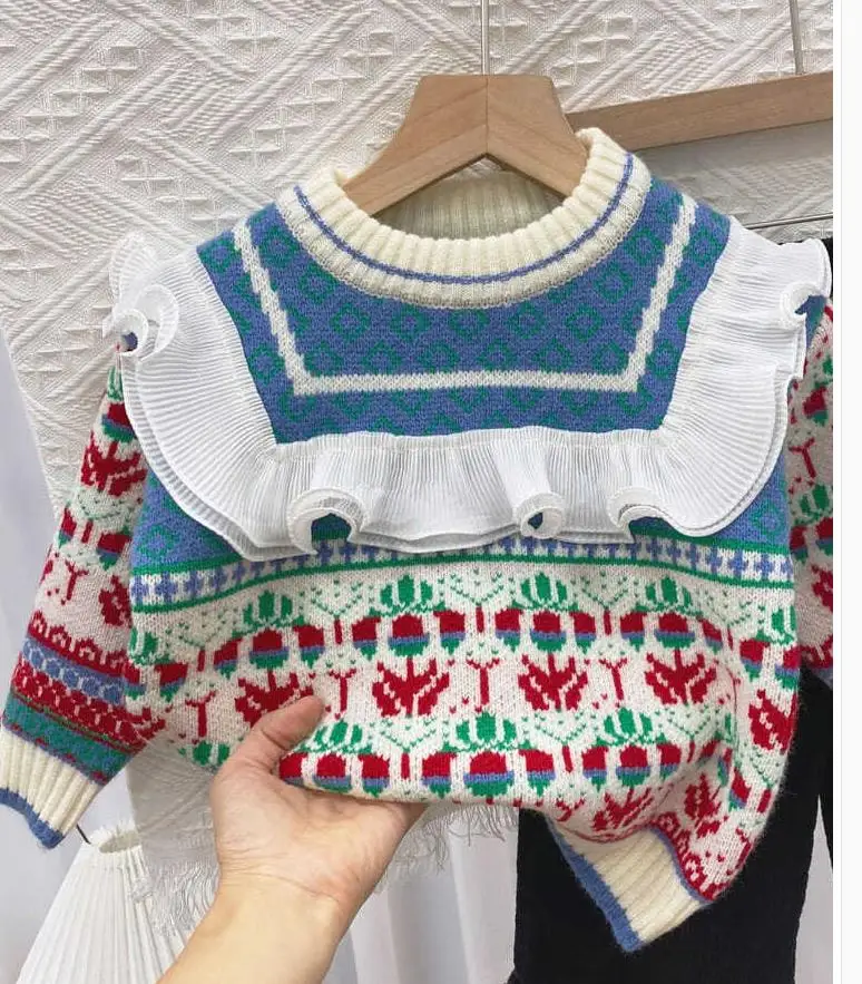 

Lace round neck sweater