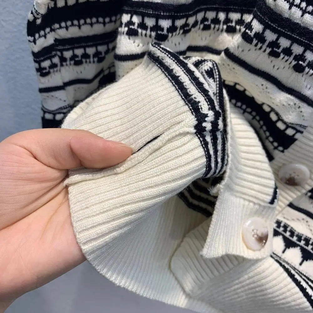 

Winter Warm Cardigan Sweater For Women Long Sleeve V Neck Thick Print Knitwear Elegant ladies Loose Top Streetwear