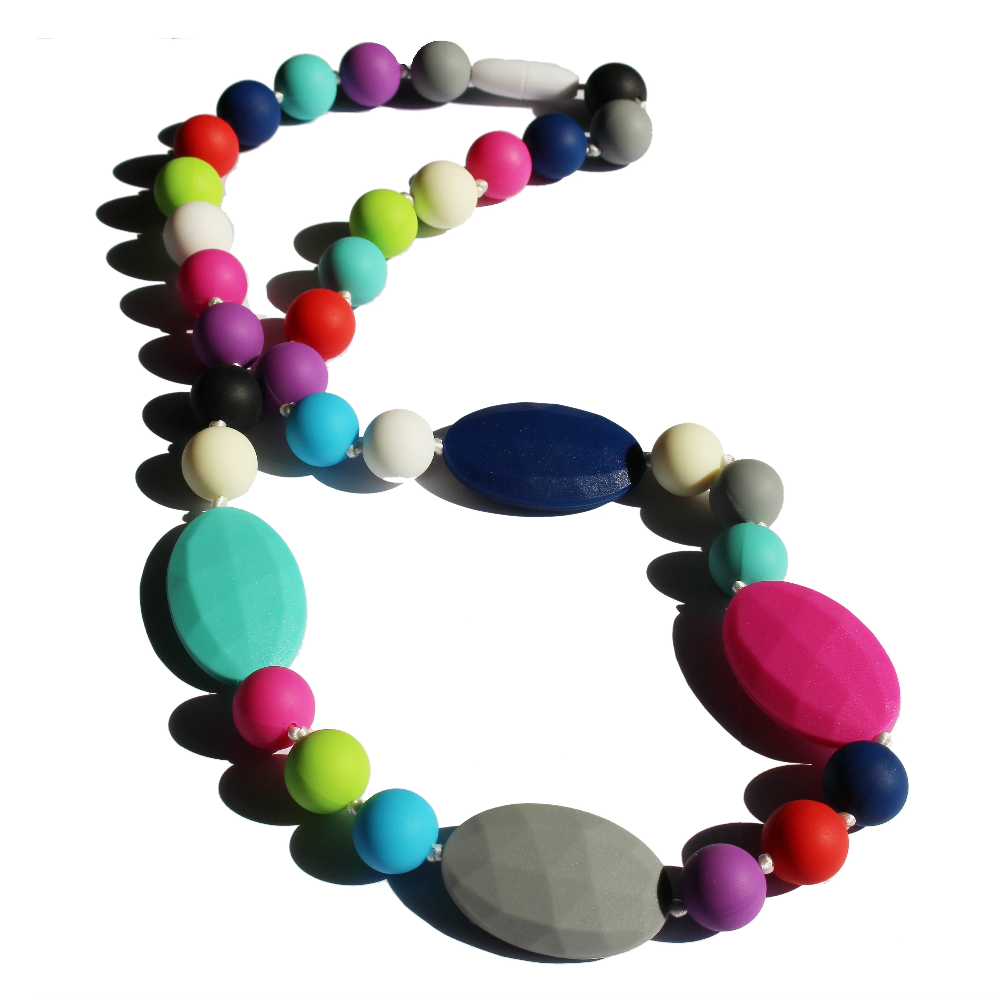 Силиконовая подвеска-прорезыватель с плоскими овальными бусинами | Мать и