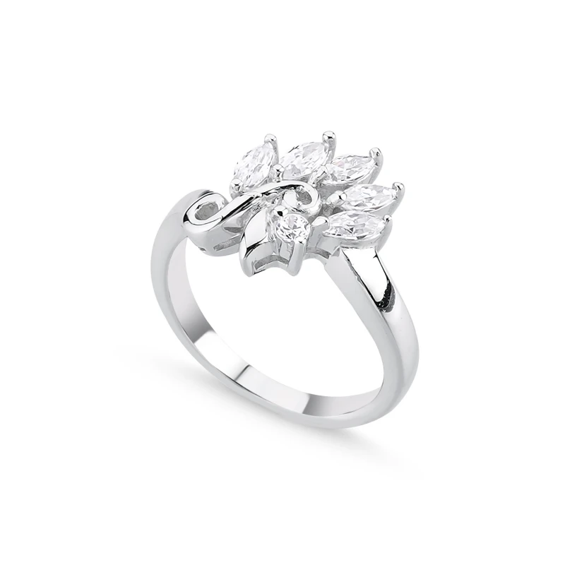

Серебряное циркониевое кольцо Silverlina