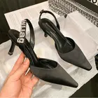 Летние босоножки в Звездном стиле; Стразы с надписью; Черные туфли на шпильке с острым носком