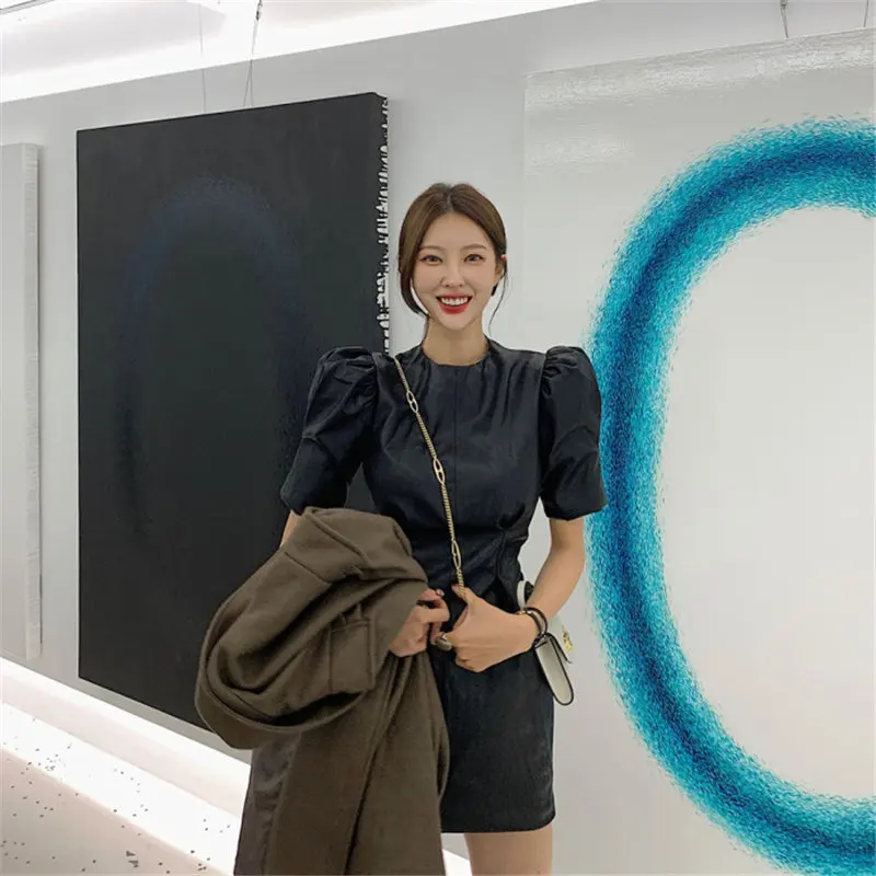 Мини платье Alien Kitty из ПУ кожи винтажный буф свободного покроя с рукавами