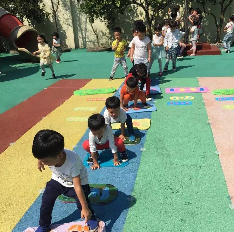 Сенсорной интеграции детского сада спортивная игрушка для игр на открытом