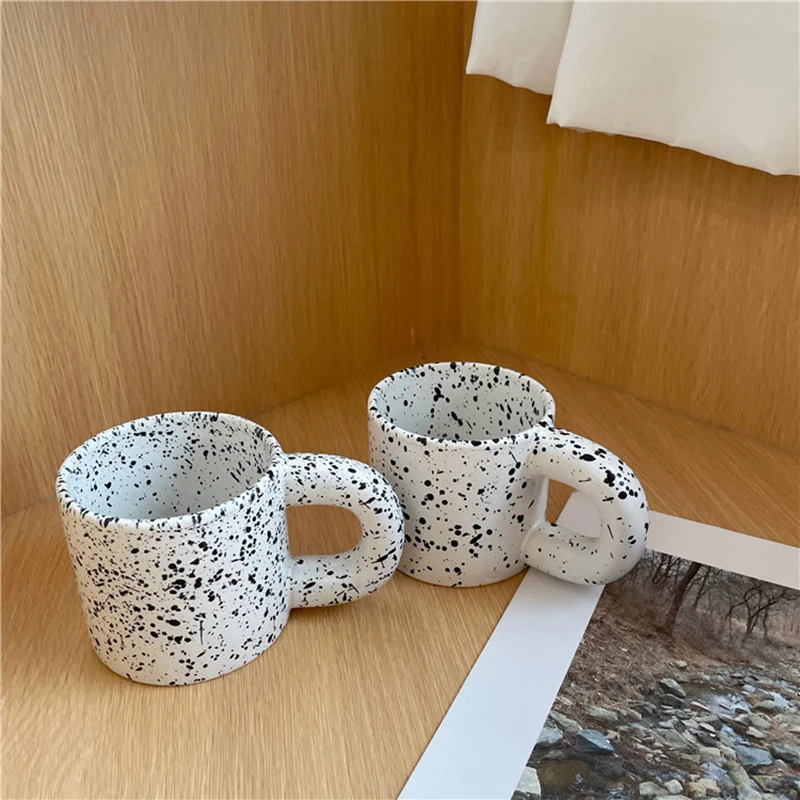 

Korea Fun Fashion Coffee Cup Bulk Cute Creative Original Beautiful Mug Water Breakfast Friends Christmas Gift Caneca Ceramic Mug