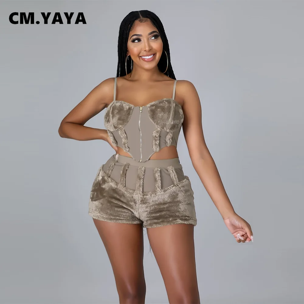 

Женский комплект из двух предметов CM.YAYA, короткий топ на молнии и шорты, однотонный летний наряд, 2021