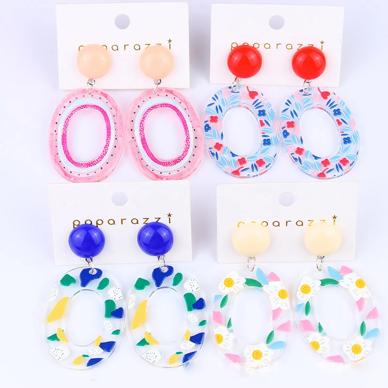 

Circle Forest Summer Small Clear Colored Women Earring