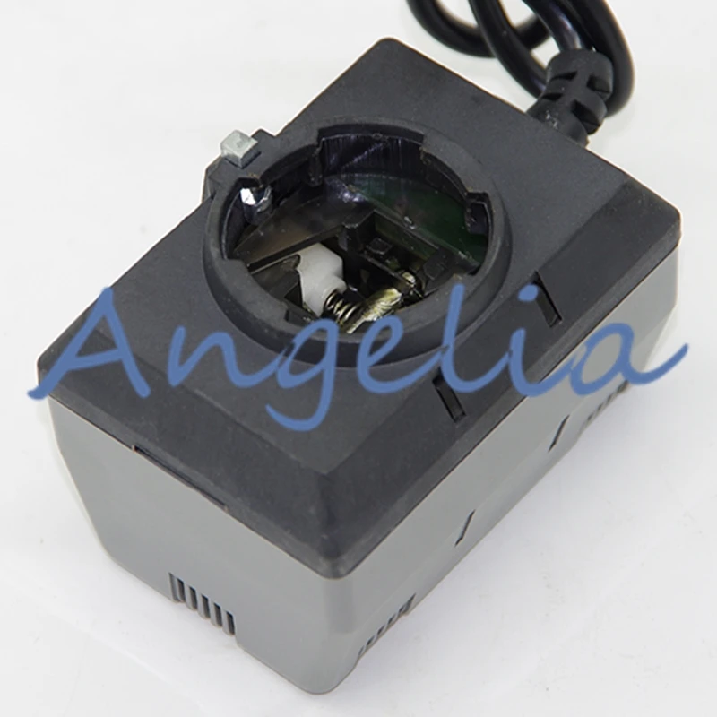 Фото AC220V 1/2 
