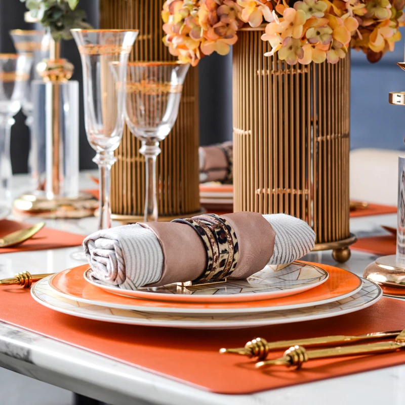 

Luxury Metal Cylinder Vase For Home Living Room Dried Flower New House Hotel Banquet Wedding Table Layout Soft Decor Accessories