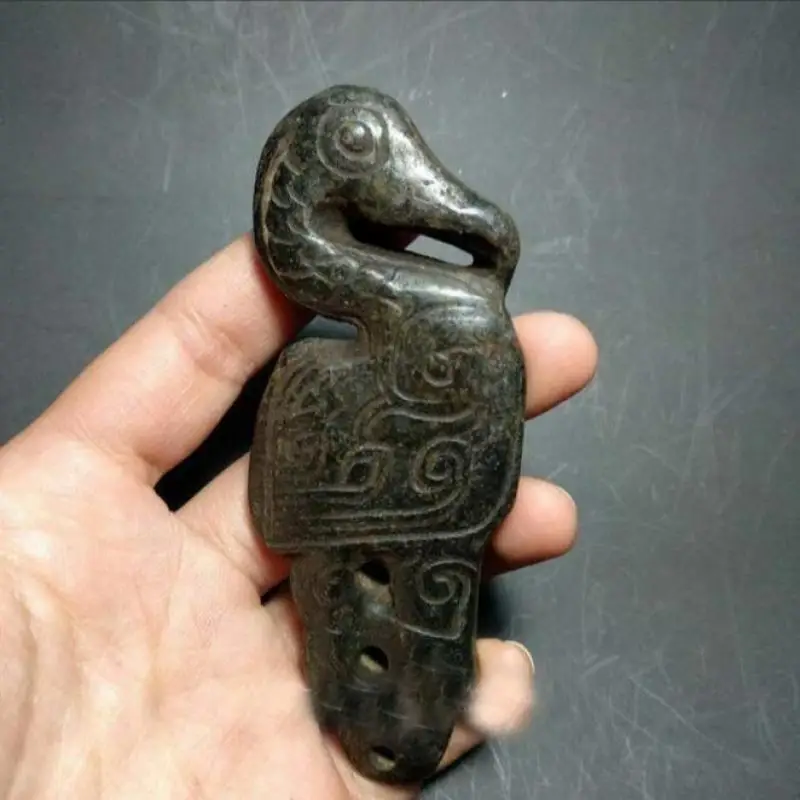 

Chinese Old Red mountain culture collection iron Meteorite carved eagle PENDANT