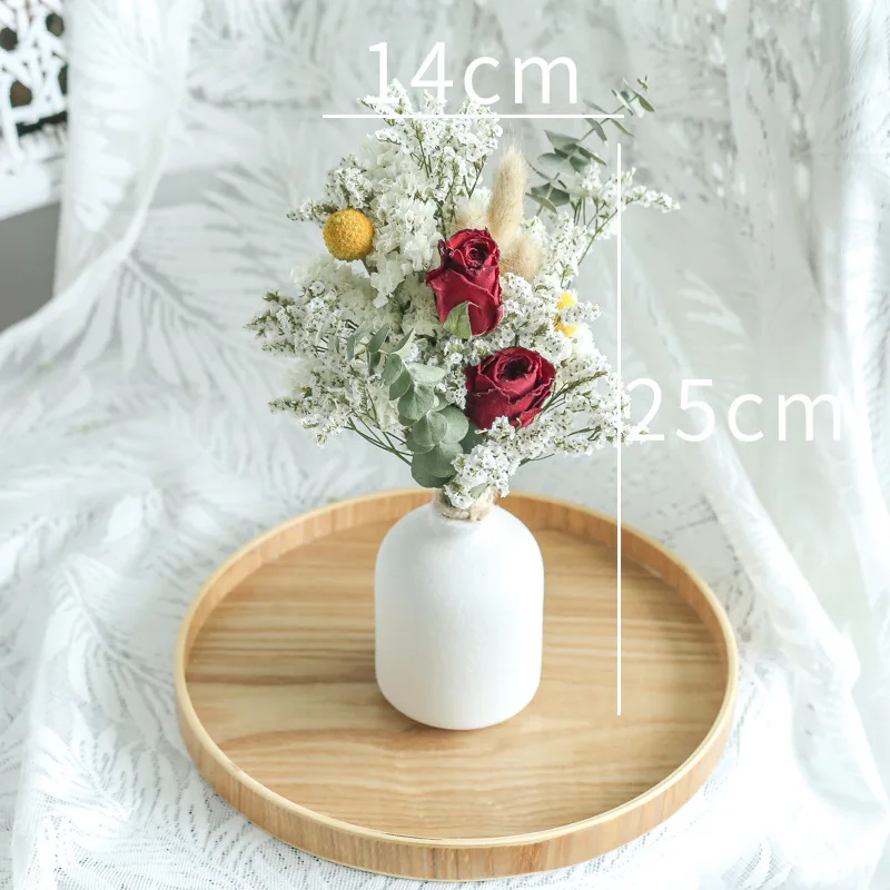 

Yunnan Natural Dried Flowers Daisy Gypsophila Lover's Grass Mini Light Luxury Bouquet Party Home Decor Shooting Props